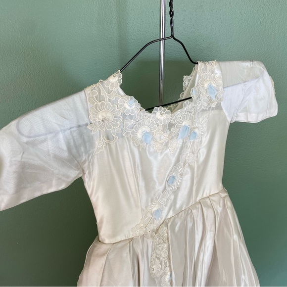 Vintage Party Dress 1950's White Communion Flower Girl Blue Floral Cottage Core - Picture 3 of 15